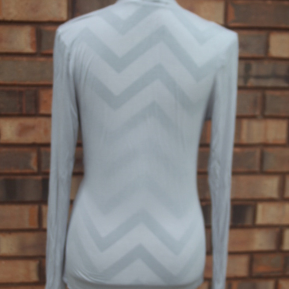GRAY FAUX WRAP TSHIRT - Picture 2 of 2